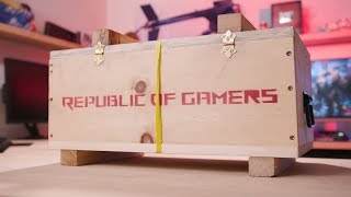 Asus ROG LOOT CRATE Unboxing [upl. by Satterlee801]