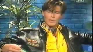 Morten Harket in interview MTV 93 [upl. by Corina]