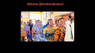 Mtume  KMK Kwaya ya Mt kizito Makuburi ikiimba Live [upl. by Canada]