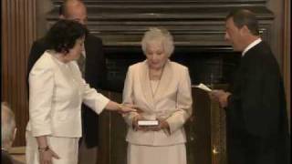 Swearing in Justice Sonia Sotomayor [upl. by Sandberg386]