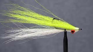 Freshwater Clouser Minnow [upl. by Thisbe]