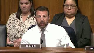 US Senator challenges Teamsters president to fight during committee hearing [upl. by Covell]