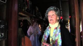 THE CONJURING Die Heimsuchung  Interview Lorraine Warren HD [upl. by Neelhtak665]