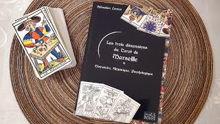 REVIEW  Les Trois Dimensions du Tarot de Marseille  Sébastien Camus  Éditions Bussière [upl. by Ahsoik]