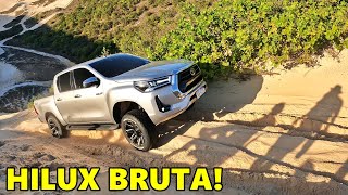 HILUX X TRITON X AMAROK X TRACKER X TR4 X TROLLER NA DUNA DO FUTURO [upl. by Morena]