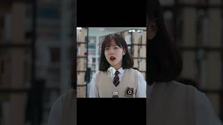 البطل يضايق البطلة بسبب الغيرة 😂 لقطة مضحكة من مسلسل كوري كيدراما دراماكورية kdrama [upl. by Chappelka210]