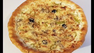 Recette de Pizza à la crème fraiche et au poulet facile [upl. by Frolick]