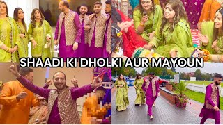 SHAADI KI DHOLKI AUR MAYOUN 🎊  BEST DHOLKI PLAYING BY MAMA 🪘🥰 PAPAS BHANGRA 🕺 [upl. by Einnalem]