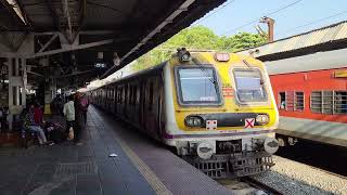 Roaming in Mumbai Local Train [upl. by Einallem]