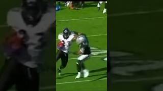 Who Remembers👀Willis Mcgahee STRONG stiff arm run💪🏾💥 shorts ravens raiders [upl. by Letnahs]