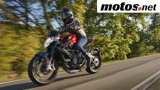 MV Agusta Brutale 800 35Kw  Prueba  Test  Review en español [upl. by Initsed888]