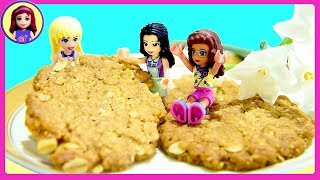 Lego Friends in the Big World  How to Bake Easy Anzac Cookies with Millie too [upl. by Osanna]