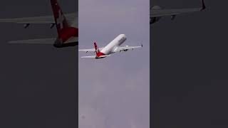 Abflug Helvetic Airways to Zürich HBJVA Embraer E195AR [upl. by Kora]