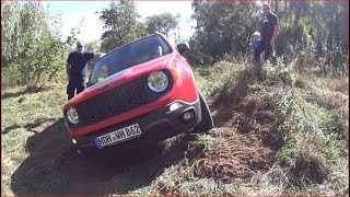 Jeep Renegade Trailhawk offroad welltrench hoch [upl. by Repotsirhc]