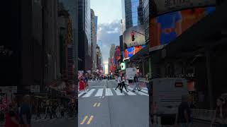 Walking in New York City Manhattan 4K newyorkcity manhattan usa [upl. by Ynalem]