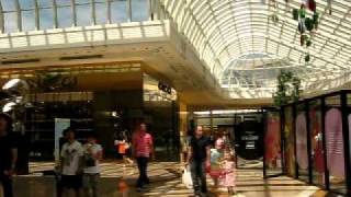 JKHC  MELBOURNE  CHRISTMAS SHOPPING AT CHADSTONE MALL  101211 [upl. by Orlando472]