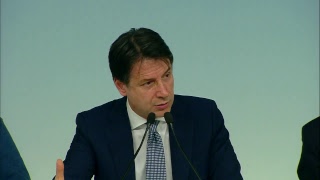 Conferenza stampa Conte  Salvini  Bonafede [upl. by Chobot]