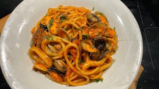 SPAGHETTI ALLO SCOGLIO  Ricetta per capodanno goduriosa [upl. by Eniamurt]