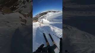 Skiing a narrow ridge at Mammoth Mountain [upl. by Kristofor]