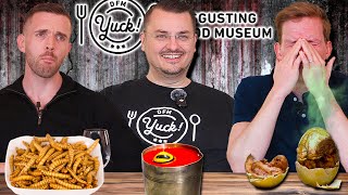 Testar dom äckligaste maträtterna i världen  Tillbaka på Disgusting food museum [upl. by Aneetsirhc]