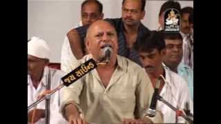 Bhikhudan Gadhvi  Naklankdham Toraniya  Asadhi Bij 1  Gujarati Live Bhajan [upl. by Bernardine]