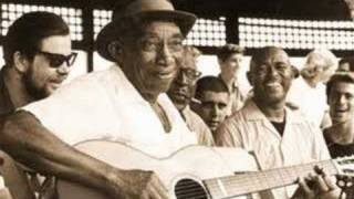 Mississippi John Hurt Im satisfied [upl. by Alin]