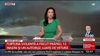 Viitură puternică în Tulcea 12 mașini și un microbuz au fost luate de ape [upl. by Doi]