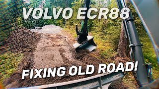 Lagar gammal väg 🚜 Raketforskaren i grävmaskin 1 Volvo ECR 88 [upl. by Anaud]