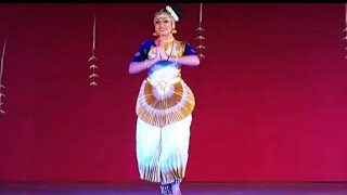 Dipshi Raj  Poothanamoksham Mohiniyattam [upl. by Collins]