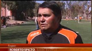 Alexis Sanchez de Tocopilla a Barcelona  Reportaje Tele13 [upl. by Junette]