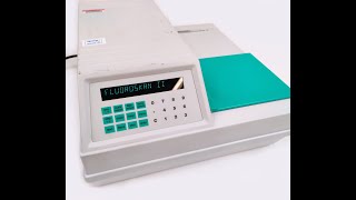 Labsystems Titertek Fluoroskan II Fluorescent Microplate Reader 371 96 Well [upl. by Yslek]