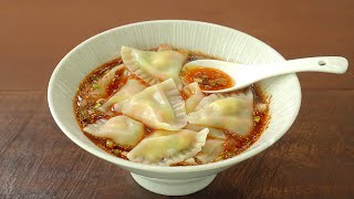 속재료 3가지만 들어가도 맛있는 얼큰 만두탕  한입에 쏙 들어가는 만두 만들기  Spicy Dumpling Soup Recipe [upl. by Stochmal846]