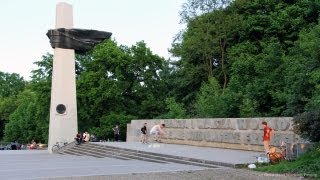 Volkspark Friedrichshain Peoples Park  In A Berlin Minute Week 159 [upl. by Alberik599]