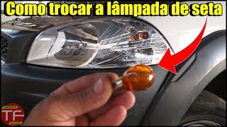 Como trocar a lâmpada de seta do Fiat Palio [upl. by Odlanar376]