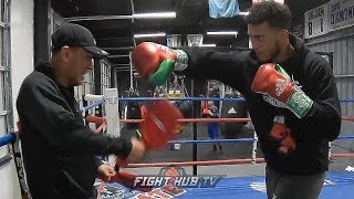 DAVID BENAVIDEZ LAUNCHING 4 PUNCH COMBOS RIPPING HOOKS amp HIGHLIGHTING POWER DURING BOXING WORKOUT [upl. by Sadella]