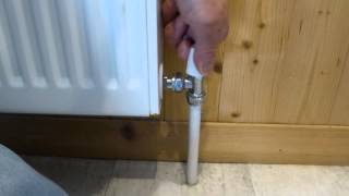 How to isolate a radiator  Turn it off [upl. by Bertrand]