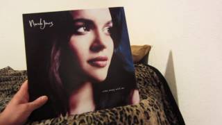 In Depth Vinyl Reviews Norah Jones Come Away with Me [upl. by Egief]