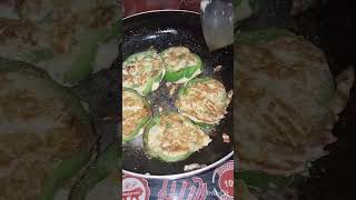 capsicum stuffed omelette 😋😋😋😋 [upl. by Inalej]