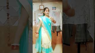 Ham tore jaisa nahi dekha Aisa bhojpuri bhojpurisong dance video popularsong singingstars [upl. by Orravan13]