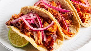 Aprende a hacer los mejores tacos de cochinita pibil  Tastemade [upl. by Antrim]