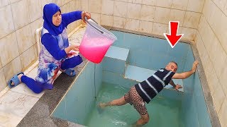 POOL in SLİME PRANK KOCAMAN Kova Dolusu SLİMEI Havuzun İçinde Kerem Kafasına ÇAKTIK [upl. by Enilrahc195]