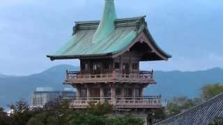 高台寺から見た龍池山大雲院祇園閣 Ryuchizan Daiunin Temple Gionkaku as seen from Kodaiji Temple in Kyoto [upl. by Tormoria574]