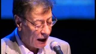 Une soirée poésie par le poète Mahmoud Darwish Ramallah 2008 [upl. by Nikolai254]