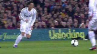 Mesut Özil Terrific Shot against Barça [upl. by Ludwig]