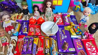 All types of chocolate mixing and eating in Barbie dollBarbie show tamil [upl. by Cired539]