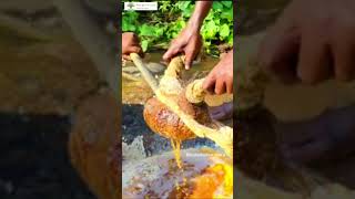 Bee wax  Traditional Method natural honey [upl. by Nonnahs]