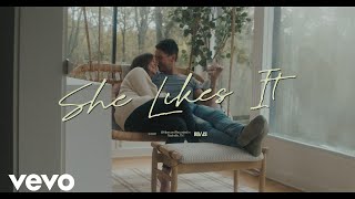 Russell Dickerson  She Likes It feat Jake Scott [upl. by Erkan]