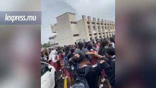 Simadree Virahsawmy SSS les étudiantes manifestent contre la présence des punaises [upl. by Youngman]