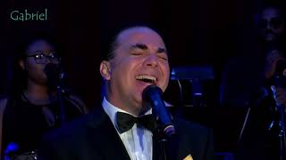 Cristian Castro  Yo quería En vivo [upl. by Incrocci504]