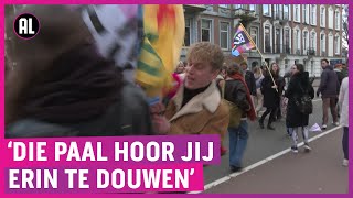 De eerste Feminist March ALL MEN DIE [upl. by Daisie]